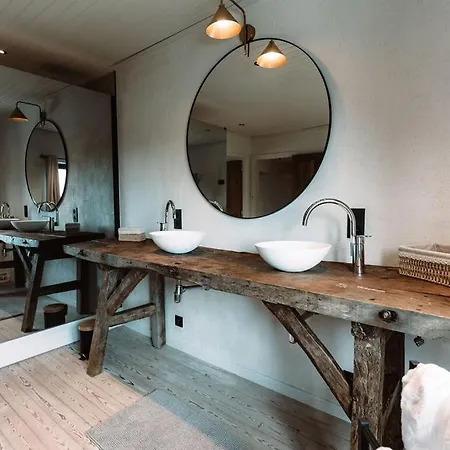 Les Soeurettes デュルビュイ