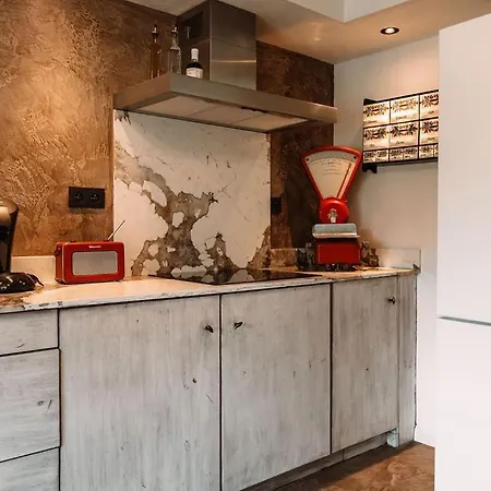 Les Soeurettes デュルビュイ